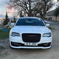 کرایسلەر 300